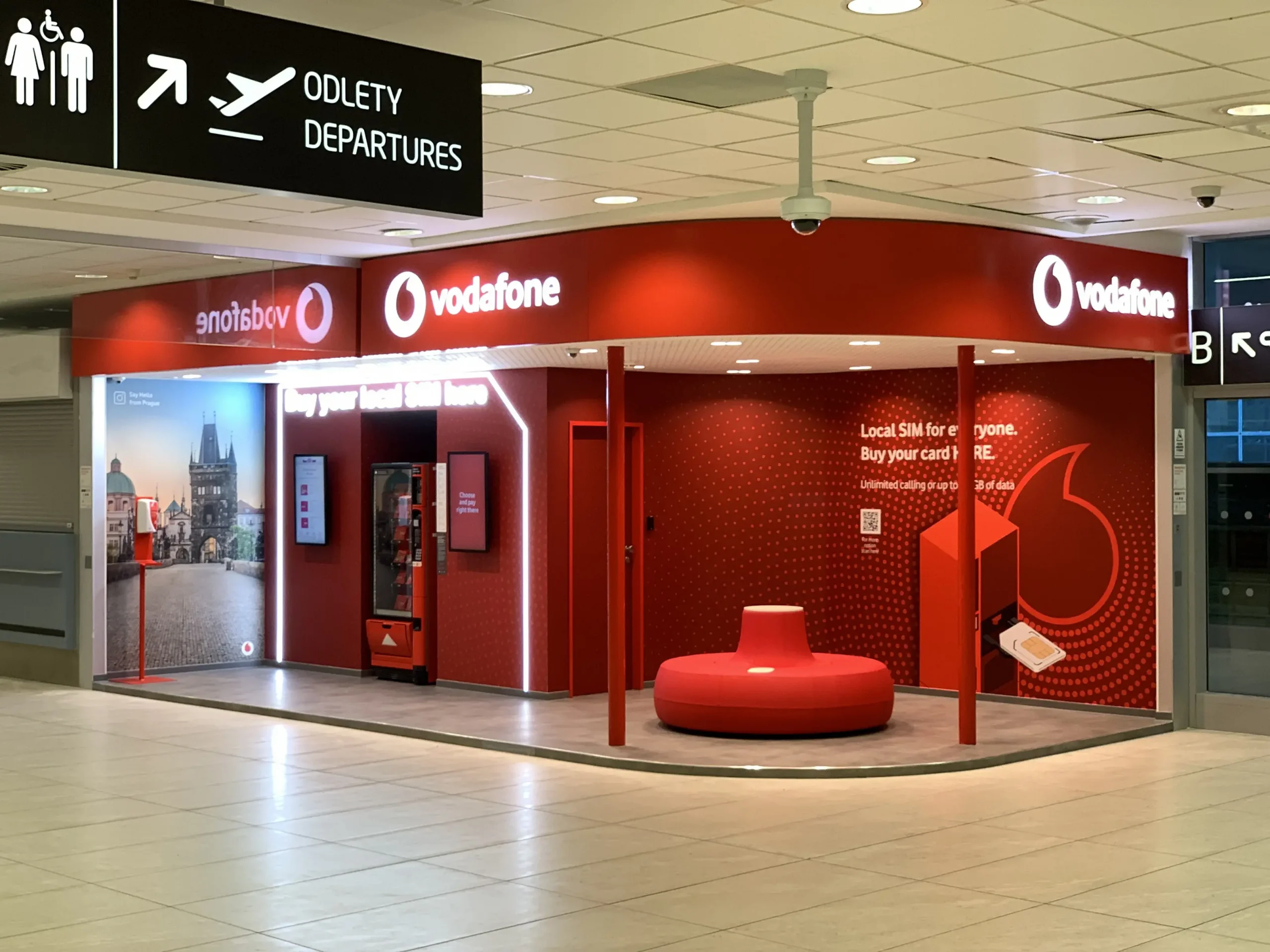 Operators Stores at Prague Airport